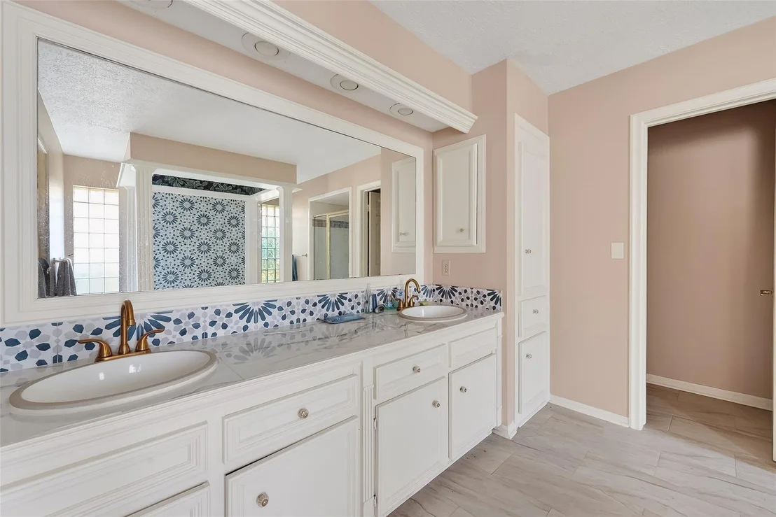 Photo of 11302 Hylander Drive