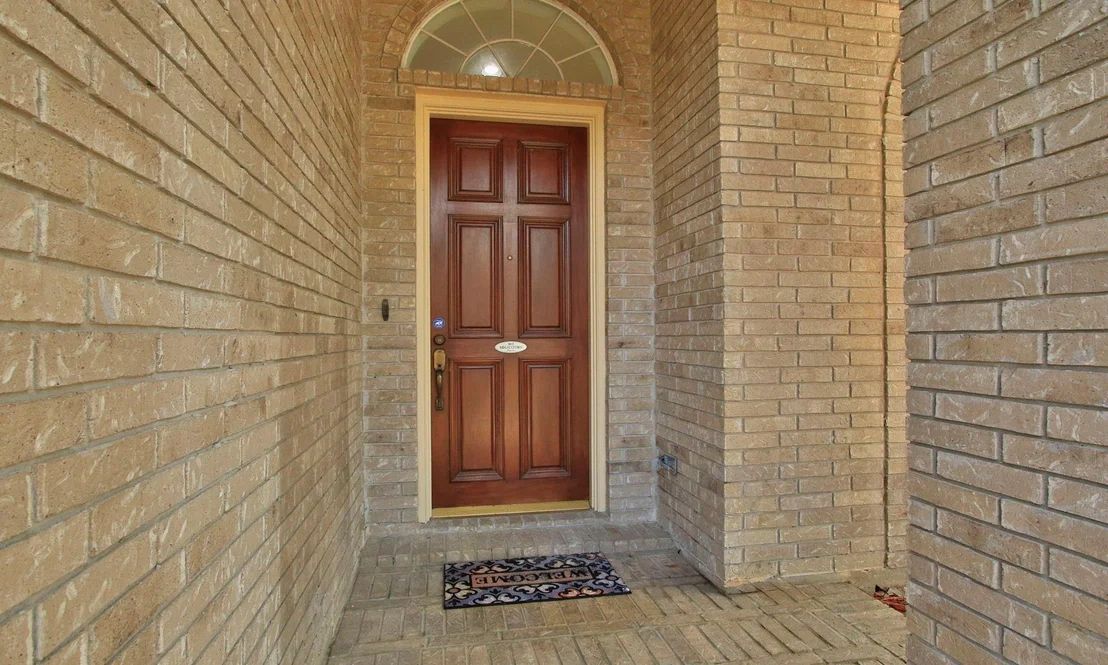Photo of 20206 Treetop Lane