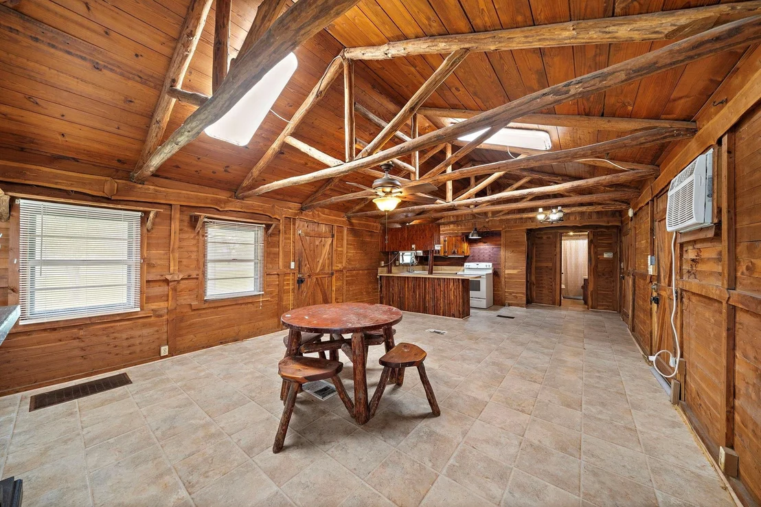 Photo of 5330 Pearson Road