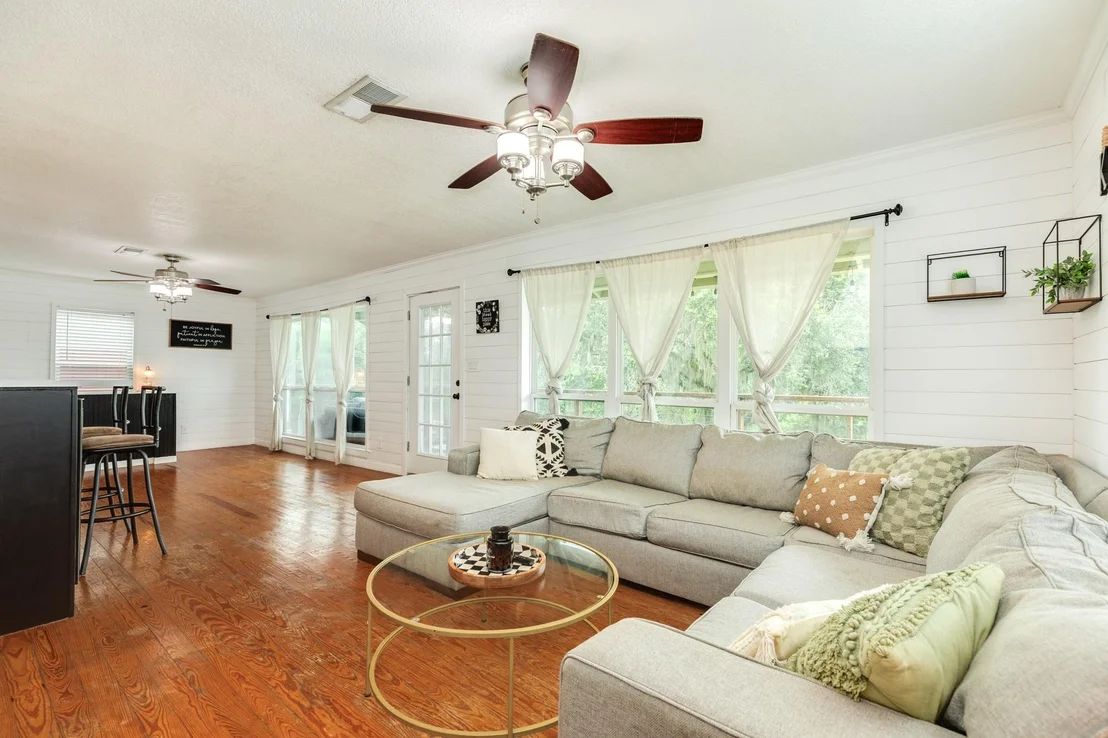 Photo of 6840 County Road 659