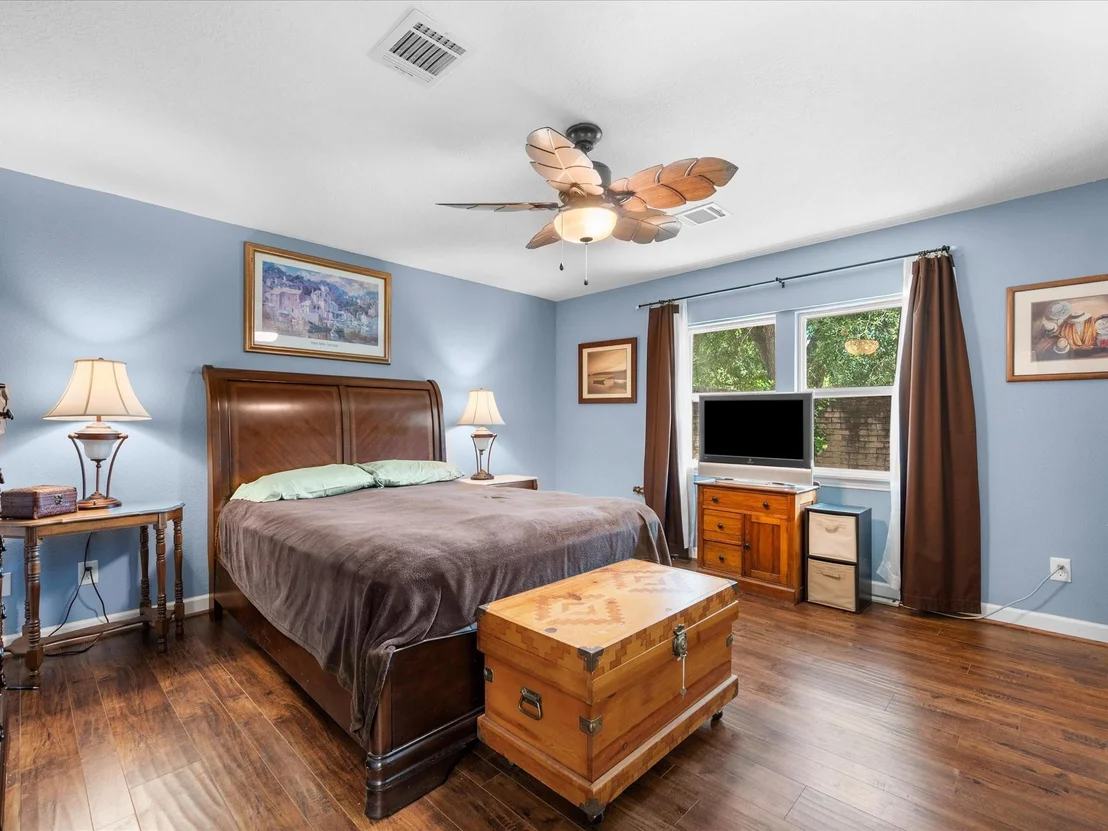 Photo of 15626 Four Leaf Drive