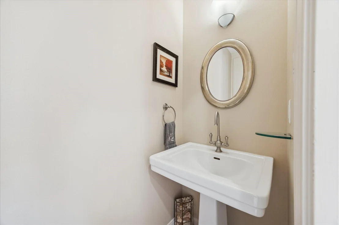 Photo of 14415 Carolcrest Drive