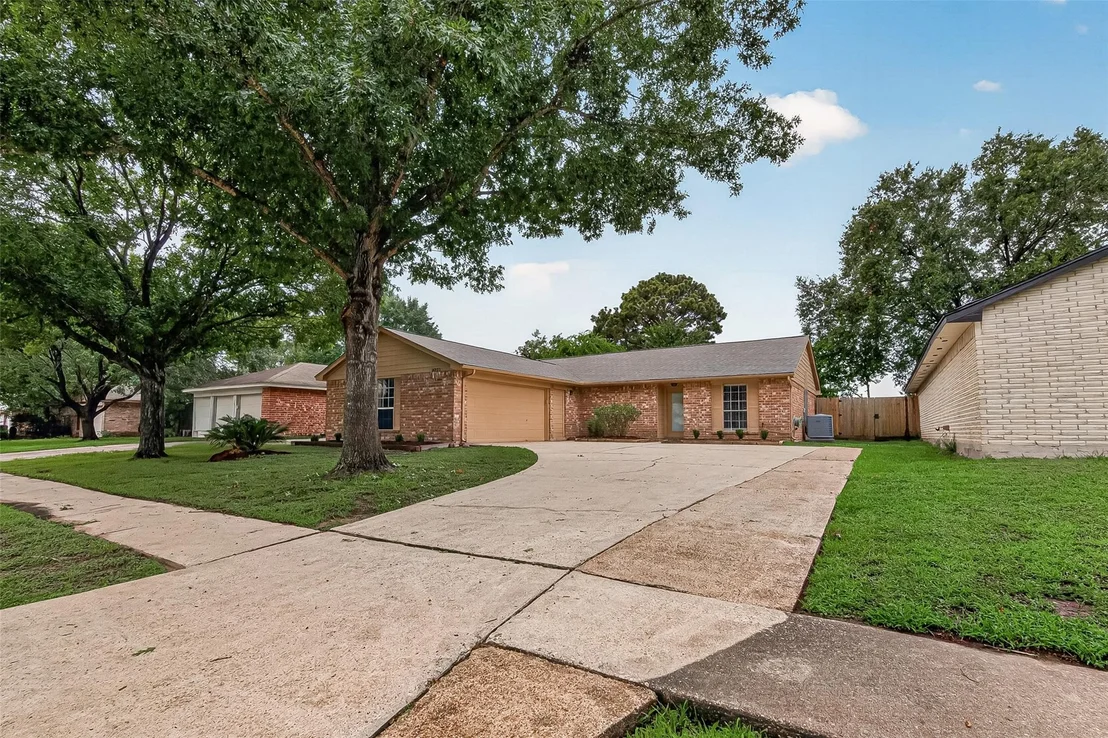 Photo of 14223 Bateau Drive