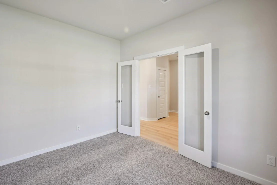 Photo of 25468 Honus Wagner Way