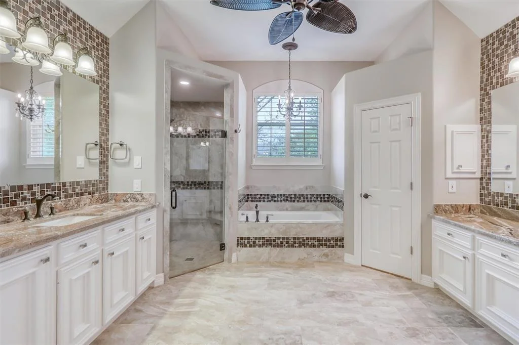 Photo of 2114 Summerland Drive N