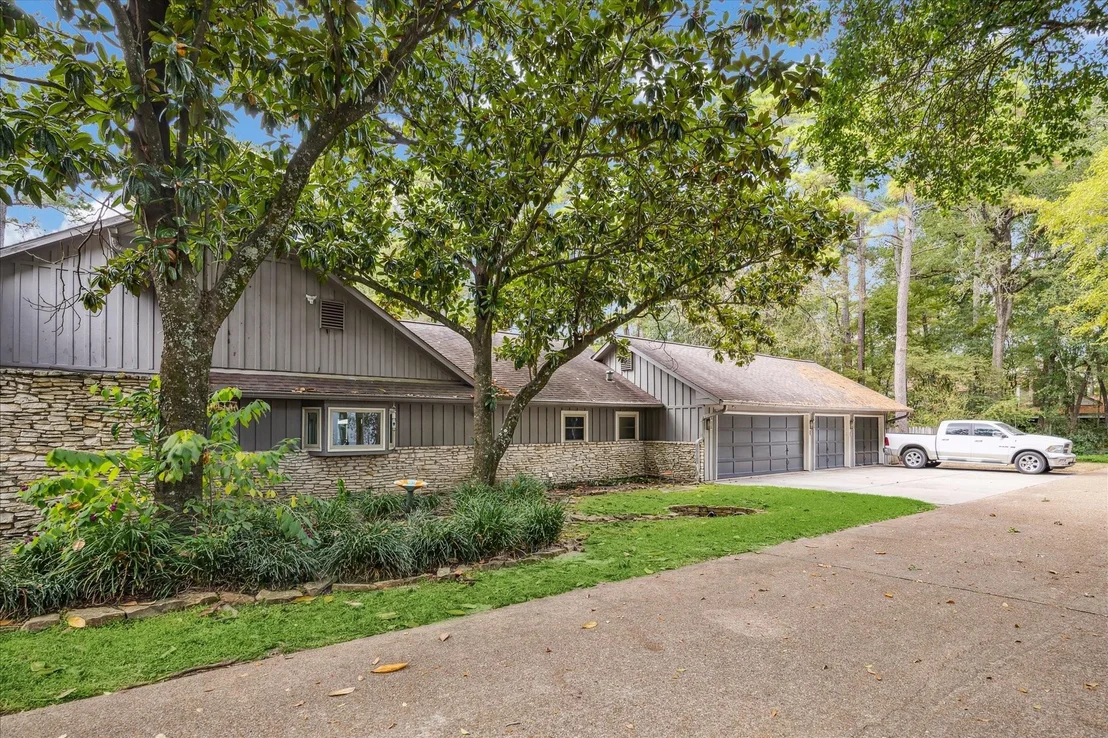 Photo of 2835 W Wildwind Circle