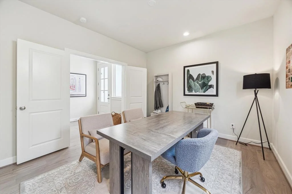 Photo of 3049 Hicks Street