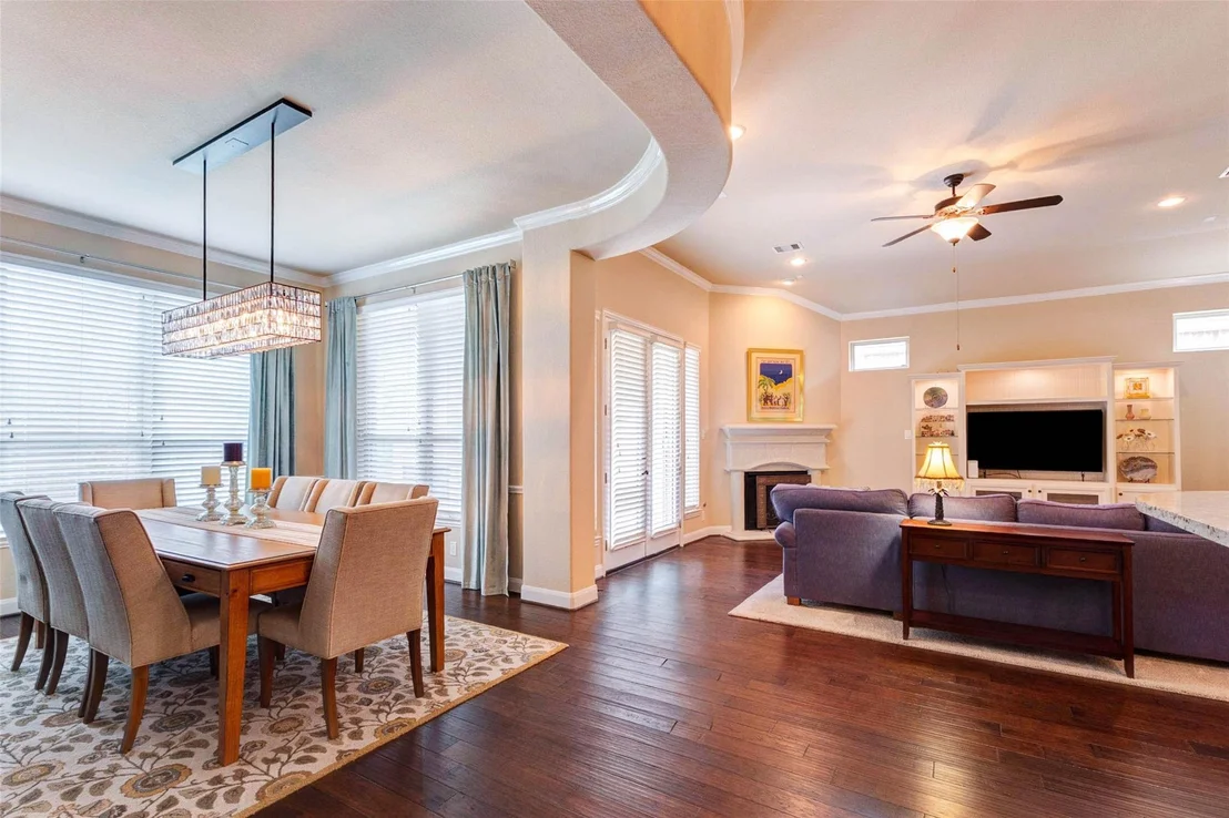 Photo of 4443 Calvet Forest Drive
