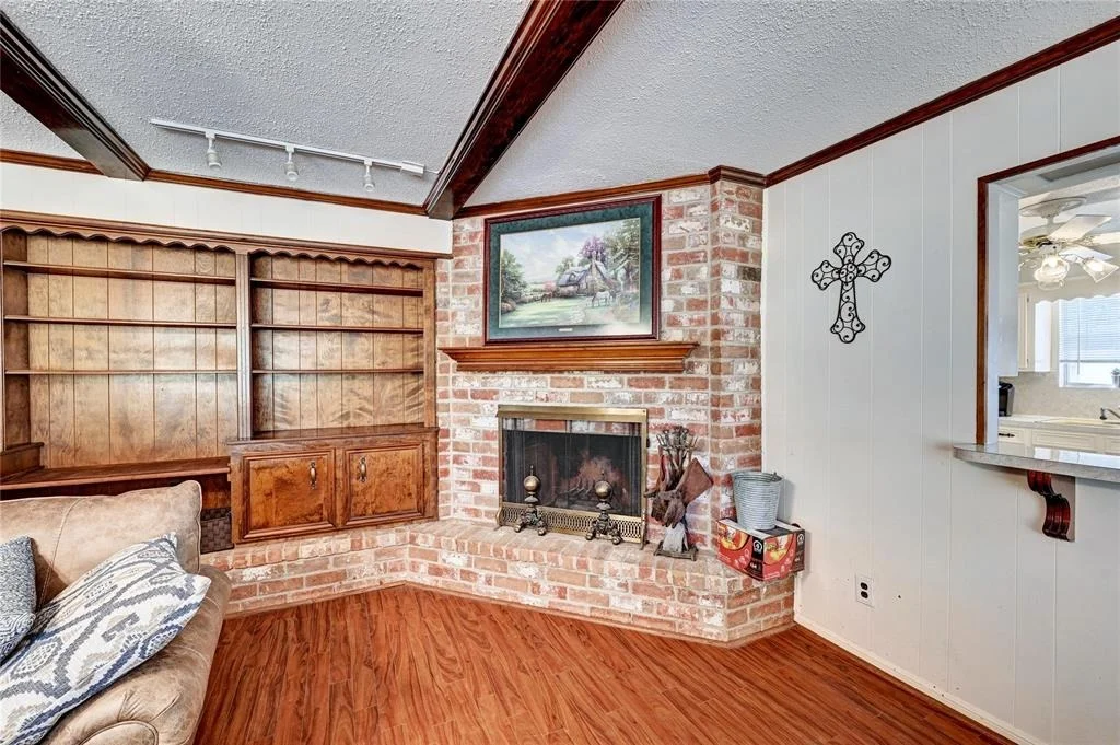 Photo of 5802 Foresthaven Drive