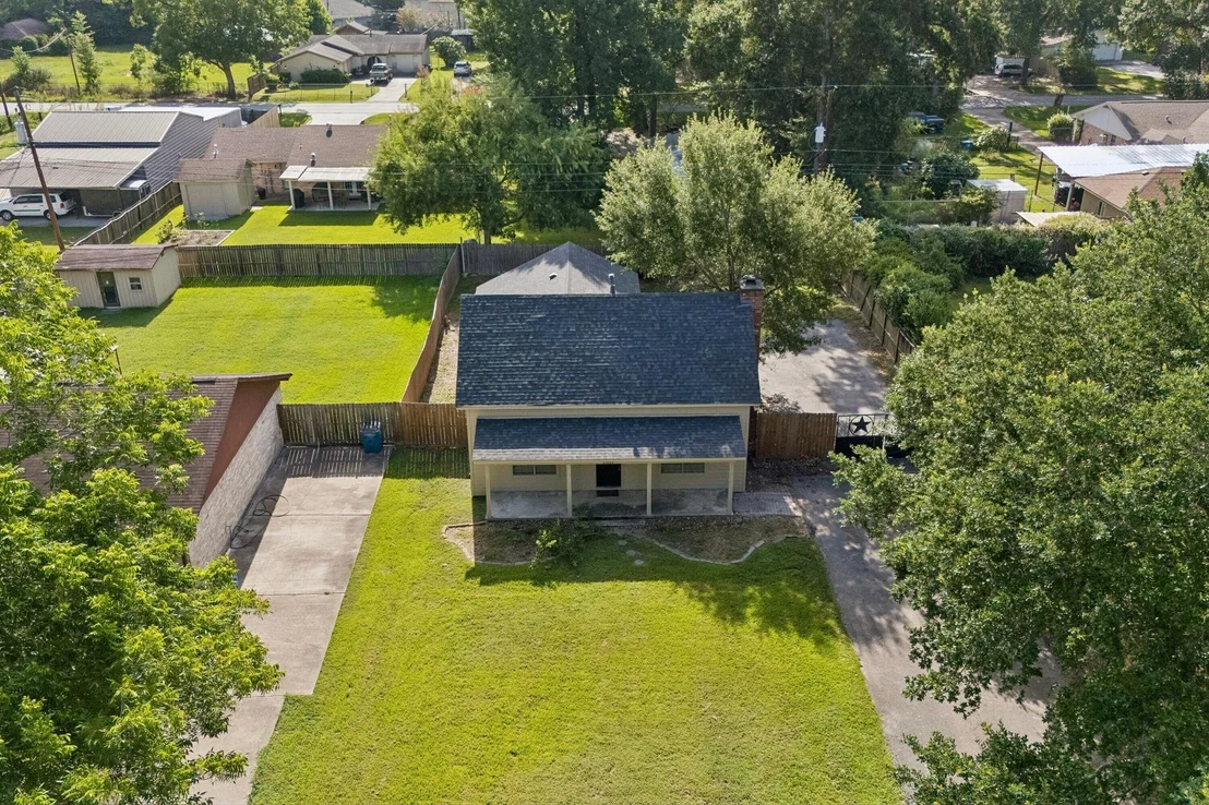 Photo of 21822 Tophill Drive