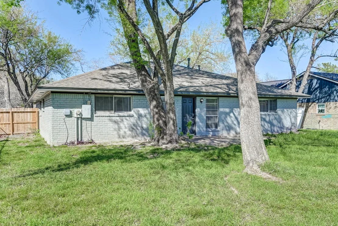 Photo of 12415 Foxburo Drive