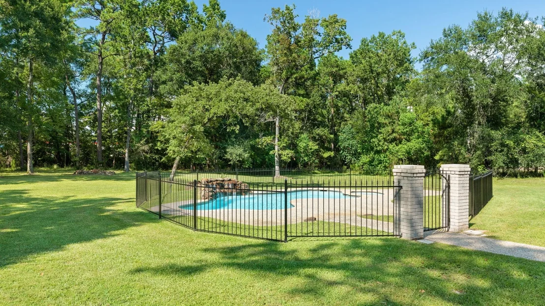 Photo of 10514 Crestwater Circle