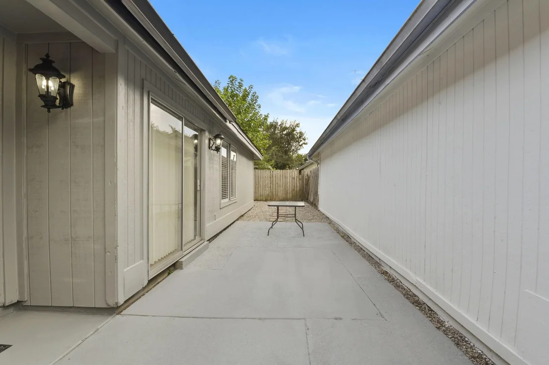 Photo of 8403 Cienna Drive