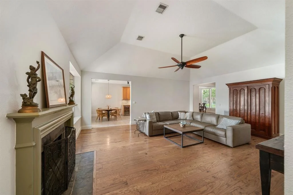 Photo of 11111 Hillside Glen Trail