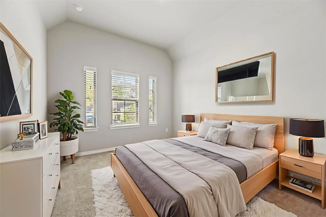 Photo of 4115 Sherman Oak Lane