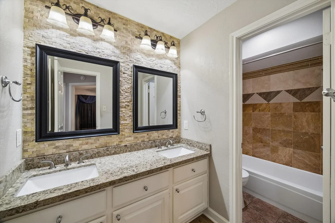 Photo of 5215 Shady Maple Drive