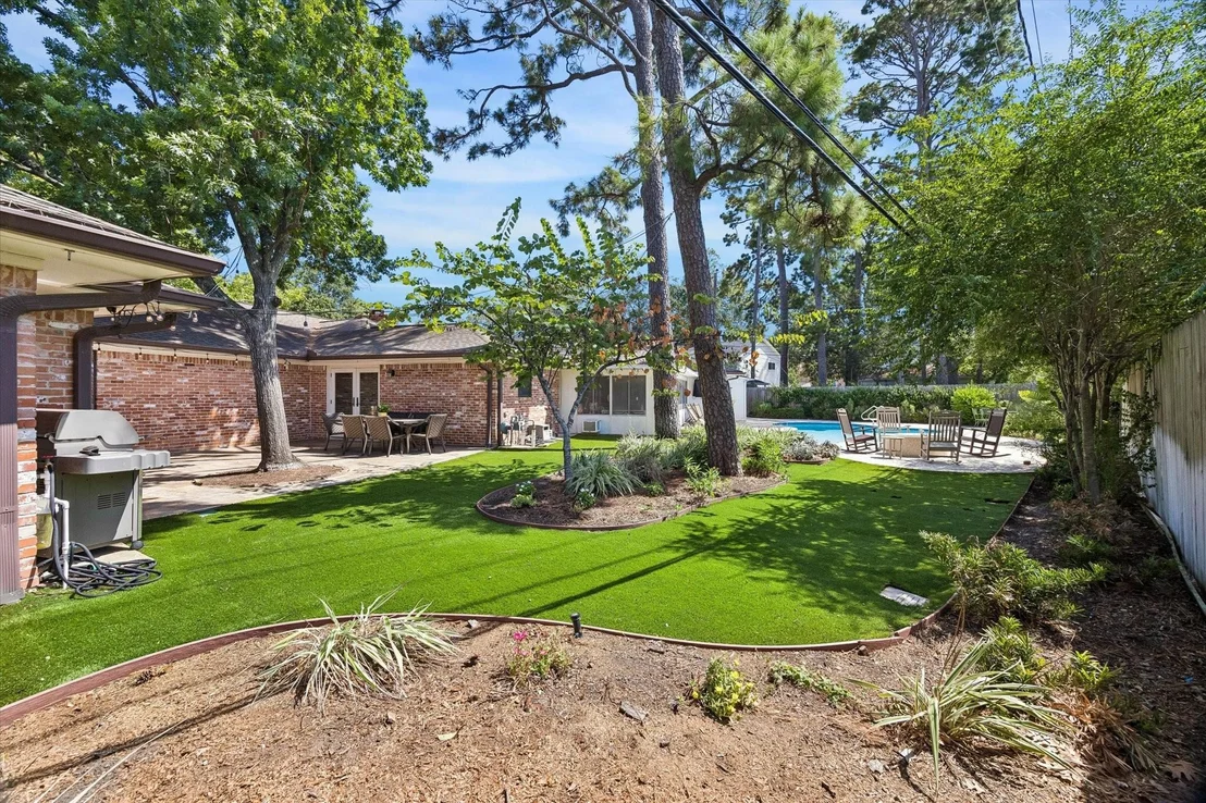 Photo of 4902 Clift Haven Drive