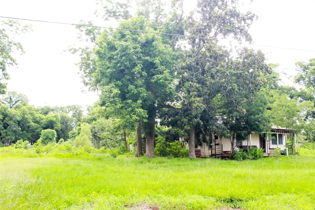 Photo of 120 Creekside Drive