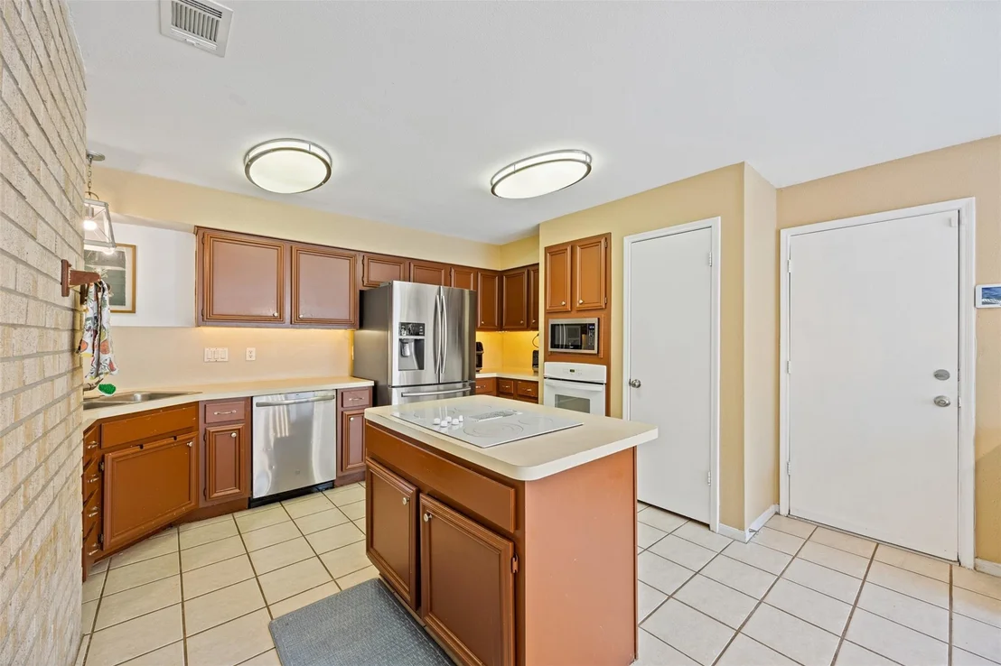 Photo of 3941 Heathersage Drive
