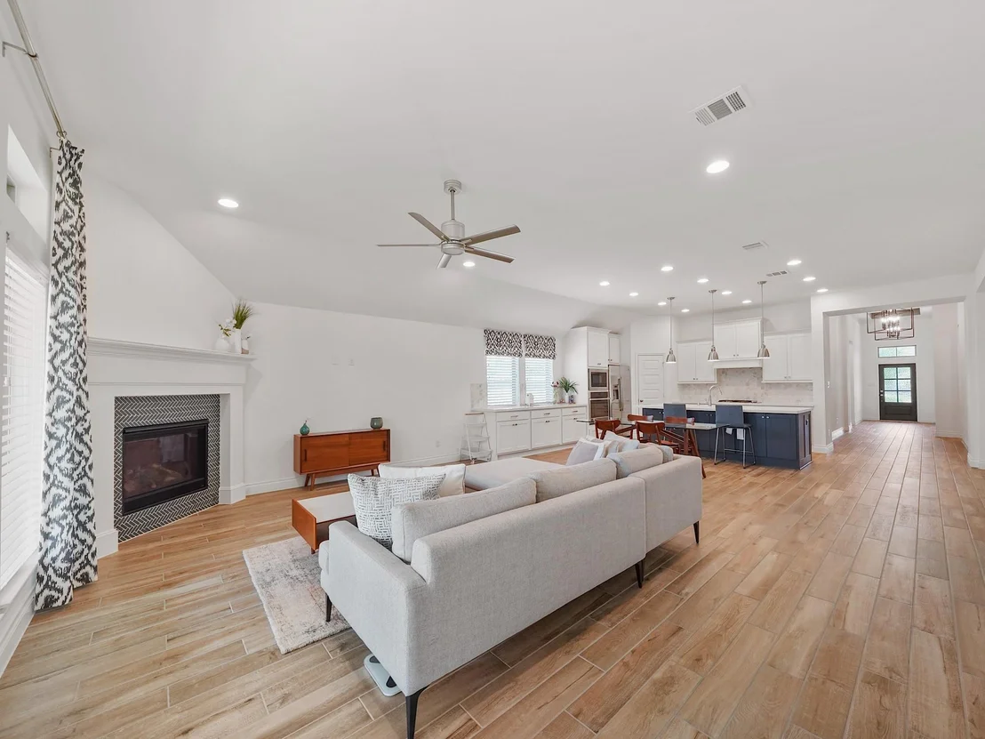 Photo of 2138 Coyote Run Drive