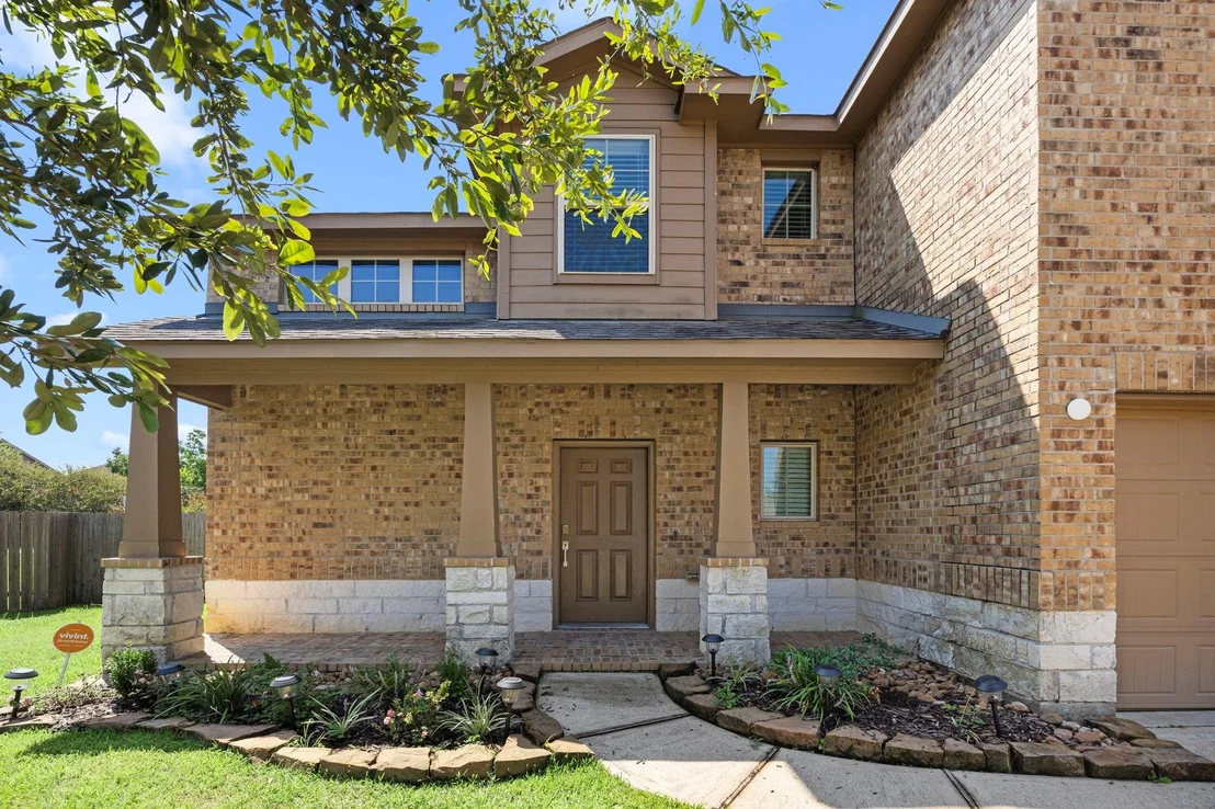 Photo of 183 Meadow Grove Drive