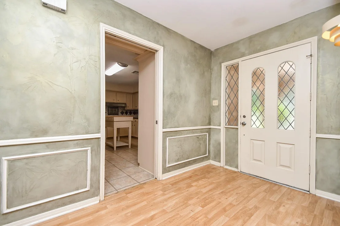 Photo of 17414 Rustic Canyon Trail