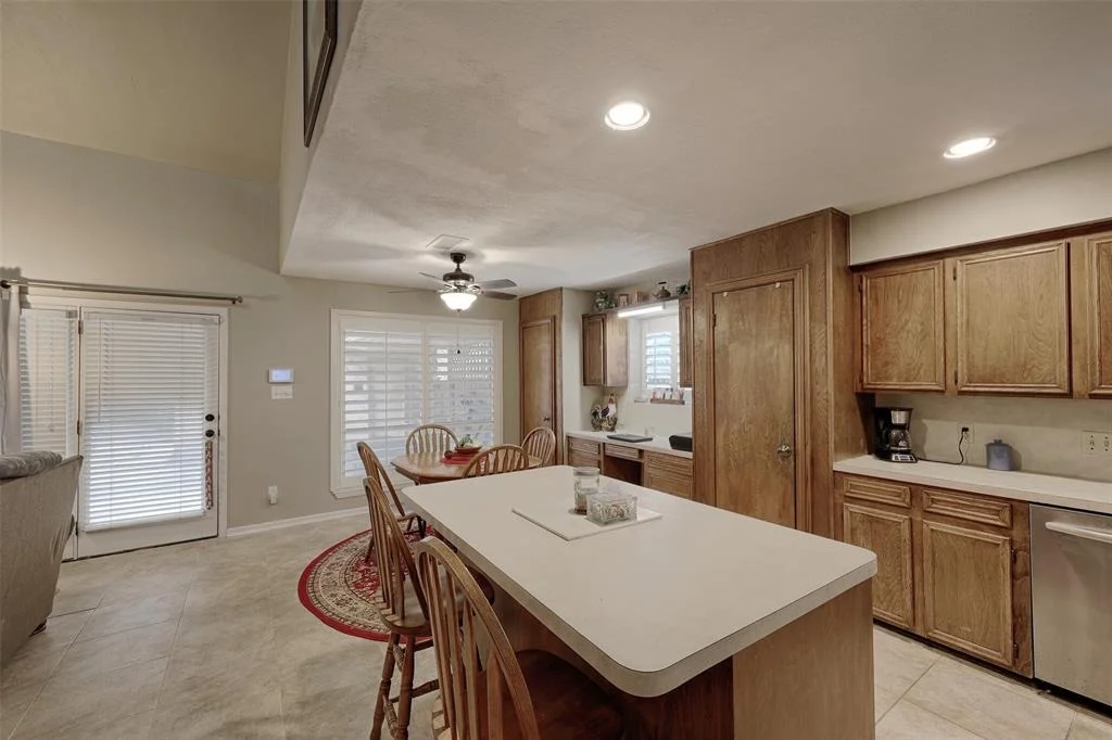 Photo of 900 Manchester Drive