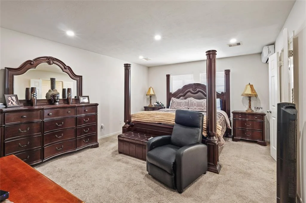 Photo of 22022 Guston Hall Lane