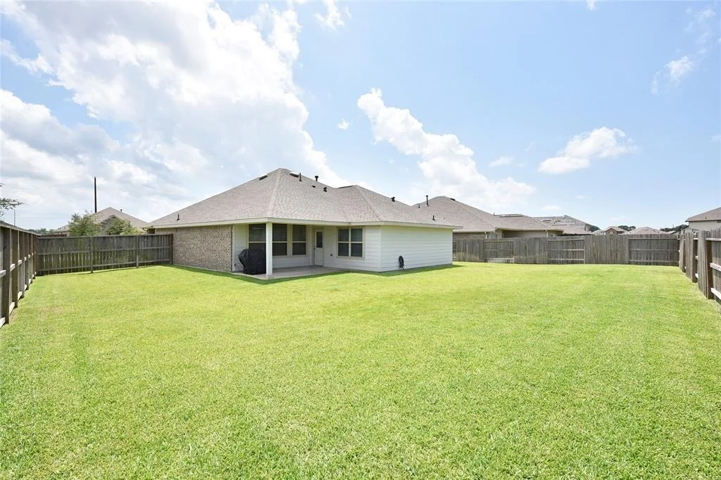 Photo of 4935 Twin Summit Drive