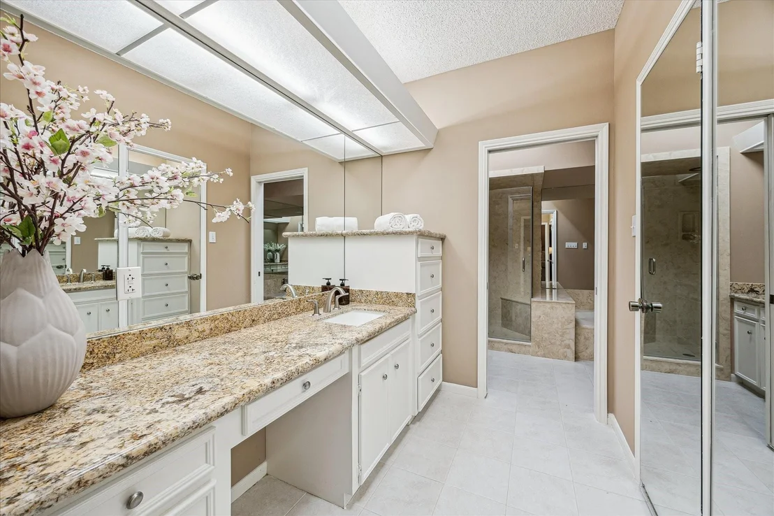 Photo of 85 Crestwood Circle