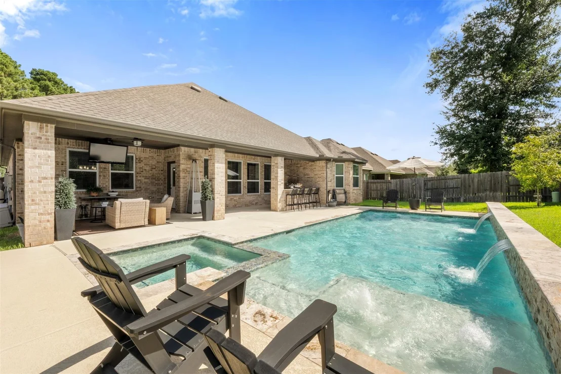 Photo of 1803 Graystone Hills Drive