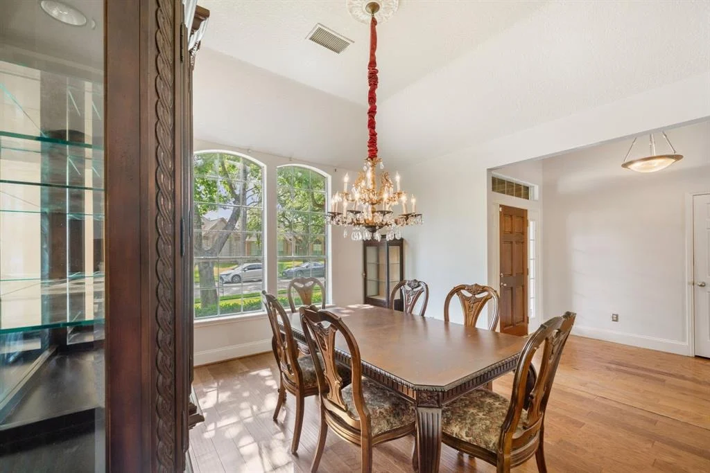 Photo of 11111 Hillside Glen Trail