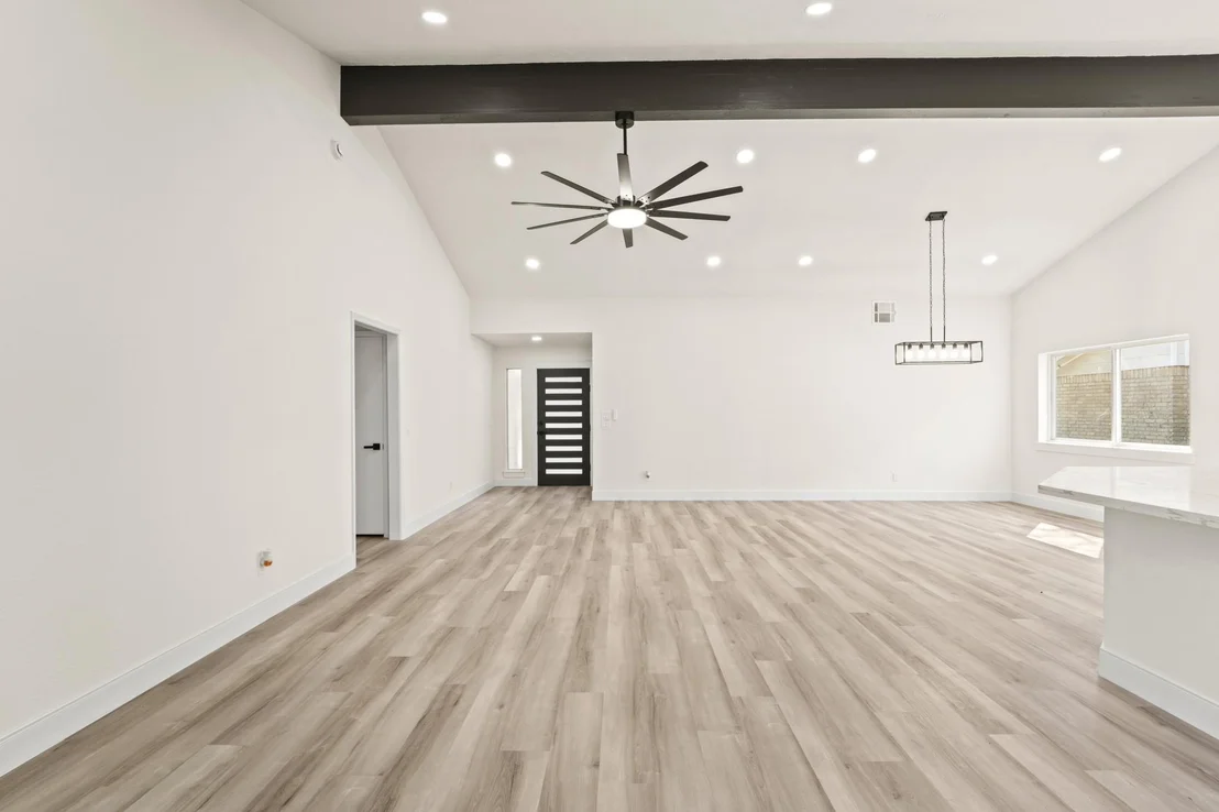Photo of 13102 Maxim Drive