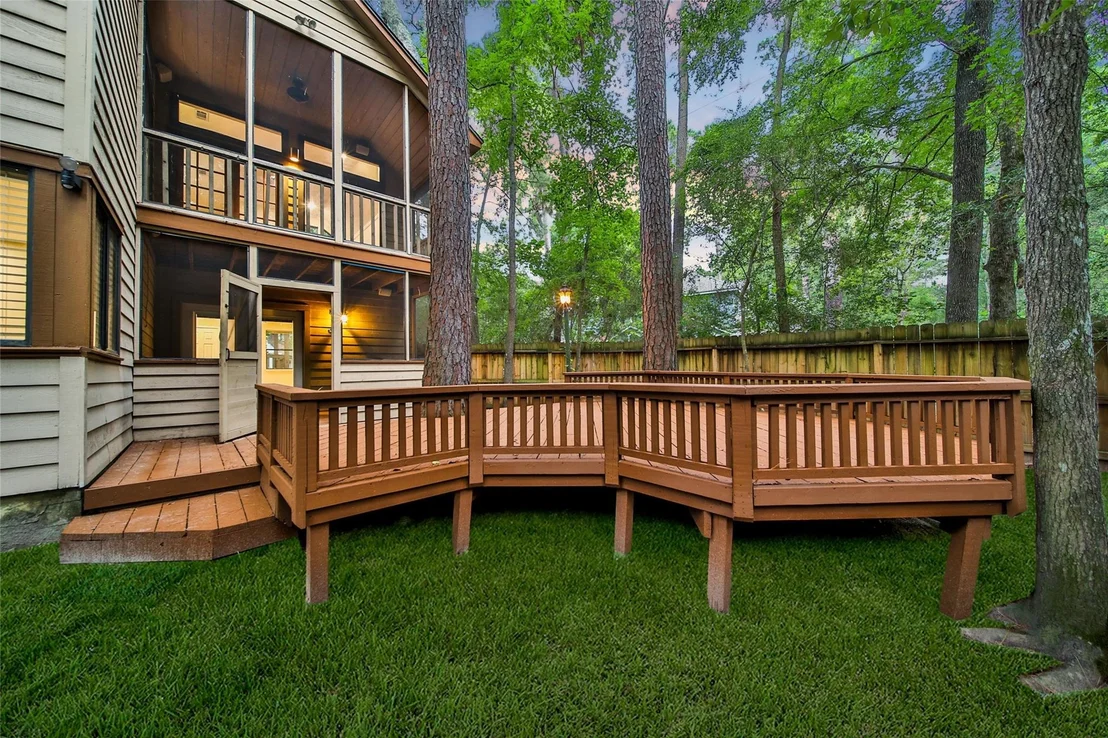 Photo of 34 W Trace Creek Drive