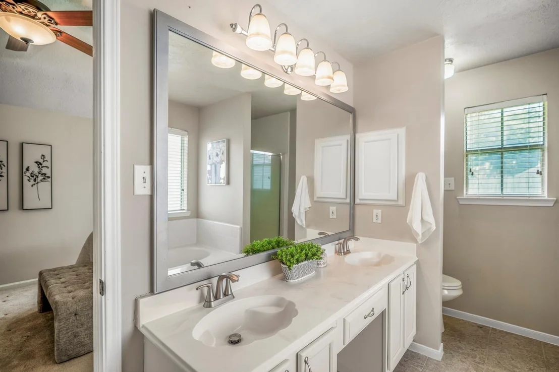 Photo of 16207 Indian Cypress Drive