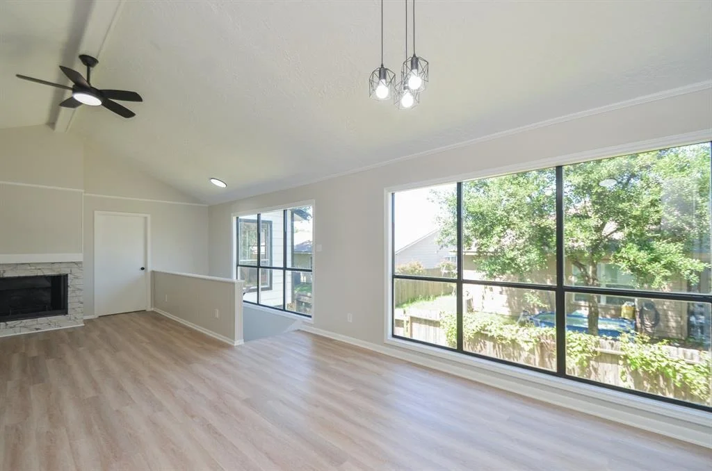 Photo of 106 Magnolia Lane