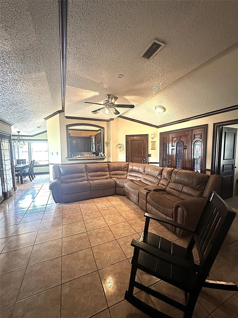 Photo of 7238 Londres Drive