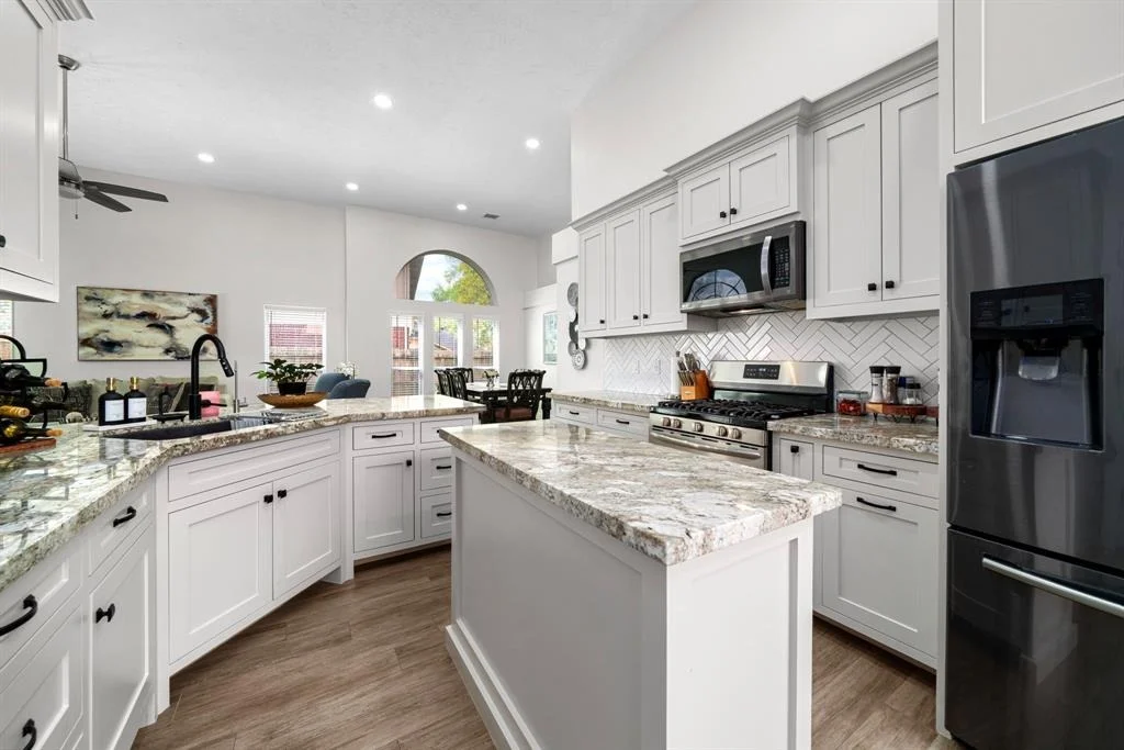 Photo of 506 Rivergrove Drive