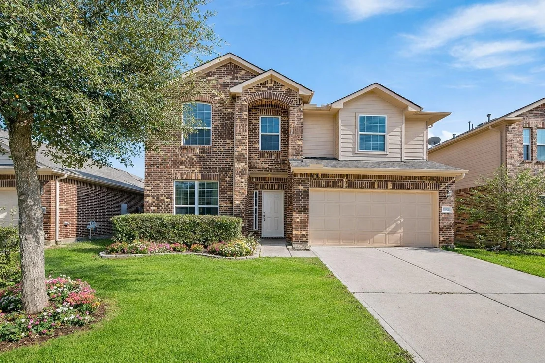 Photo of 22922 Jetty Manor Lane