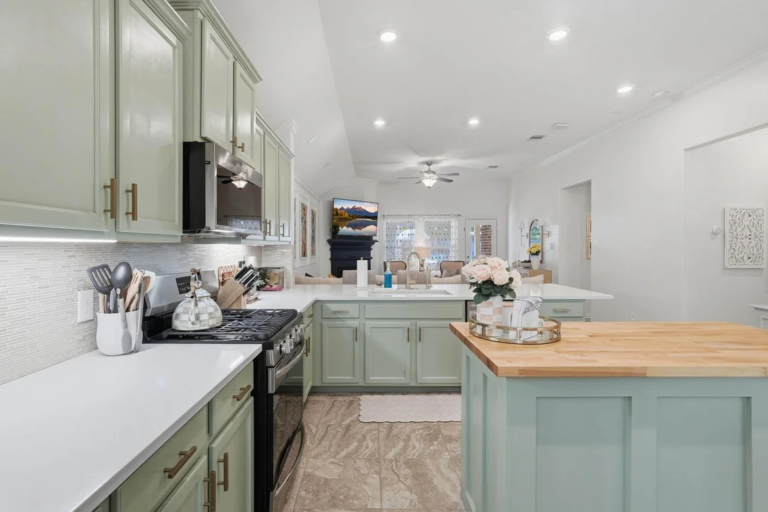 Photo of 312 Fox Trail Road