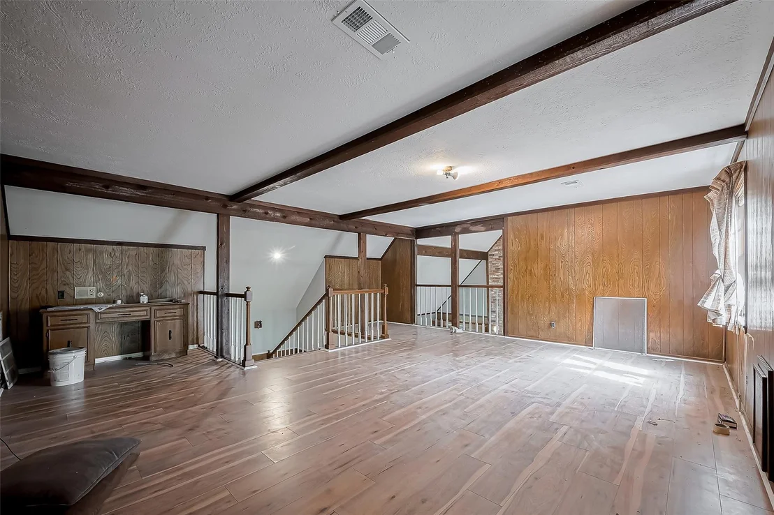 Photo of 811 Loire Lane
