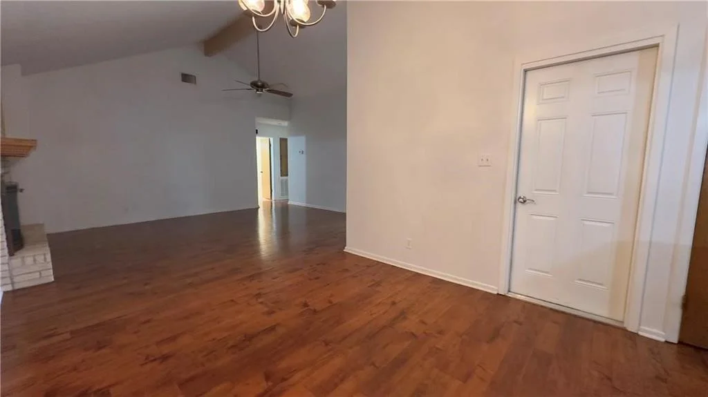 Photo of 213 Yuma Drive