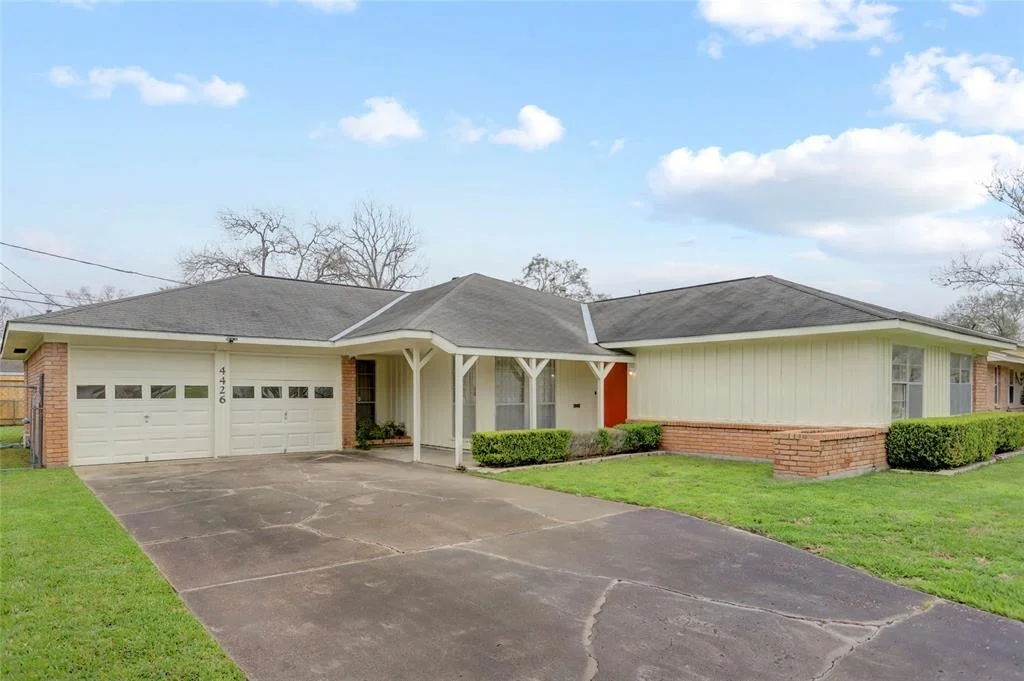 Photo of 4426 Stillbrooke Drive