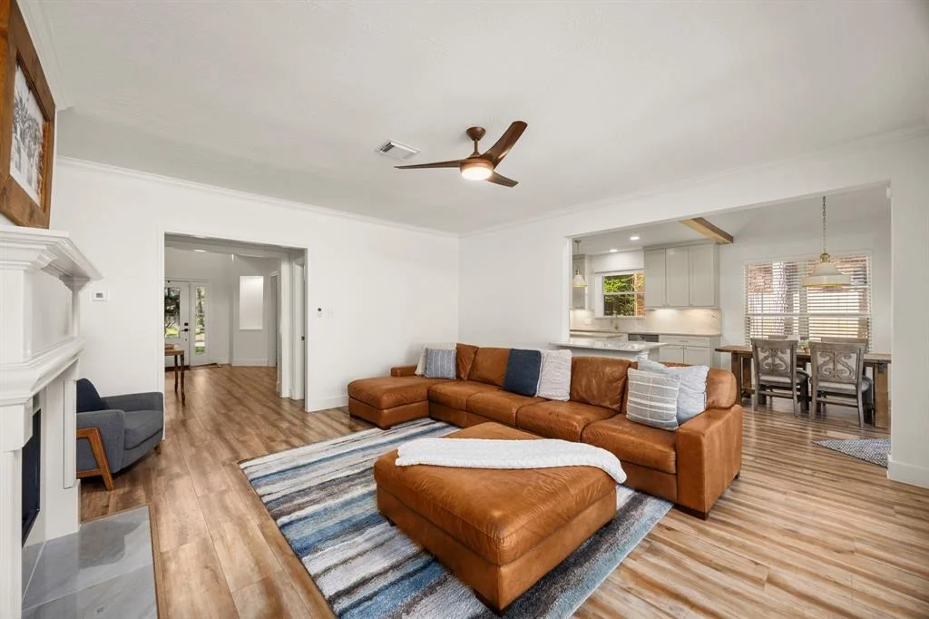 Photo of 84 W Sandalbranch Circle