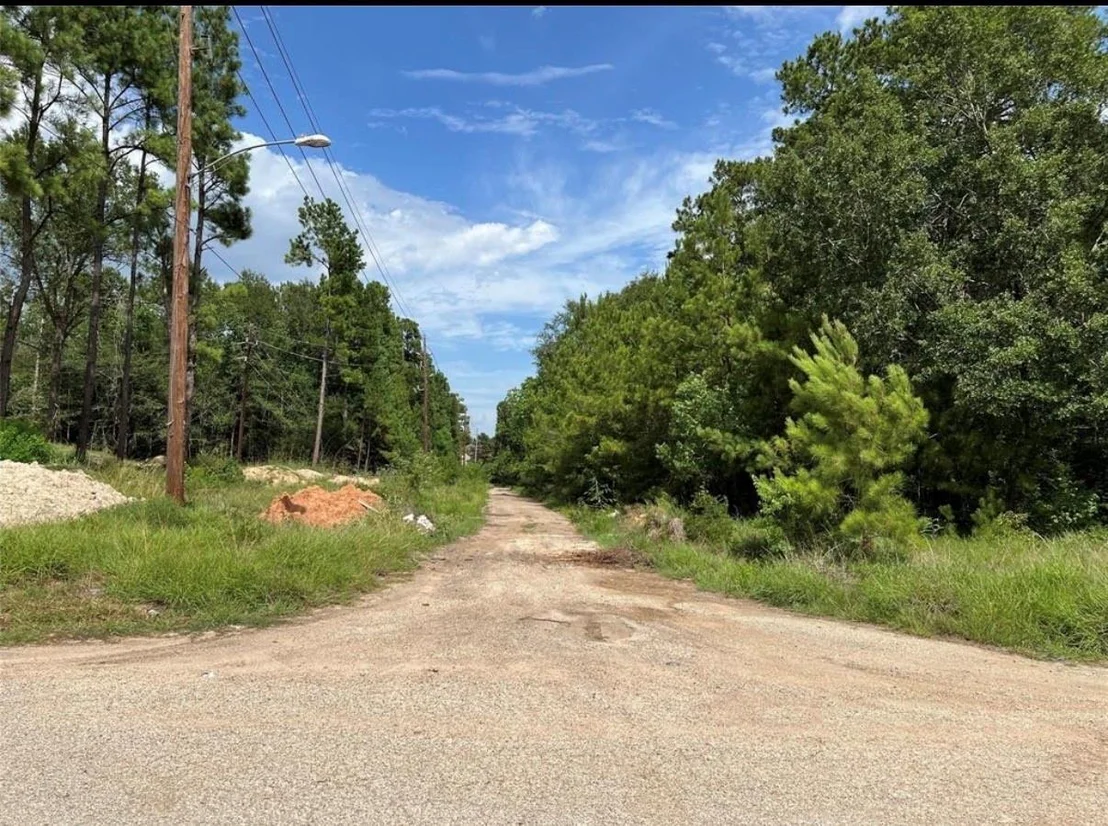 Photo of 18702 Continental Parkway
