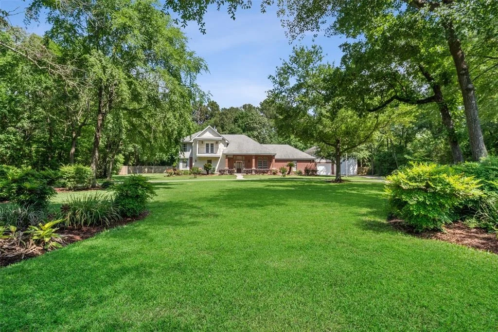 Photo of 14832 Oak Shores Drive