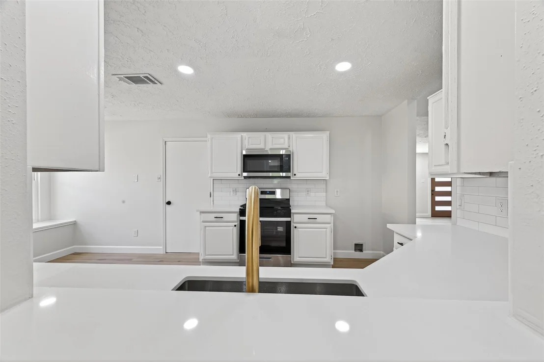 Photo of 3418 Luton Park Drive