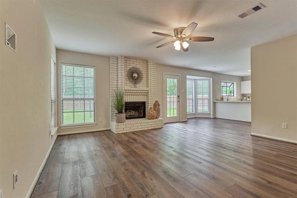 Photo of 199 N Village Knoll Circle
