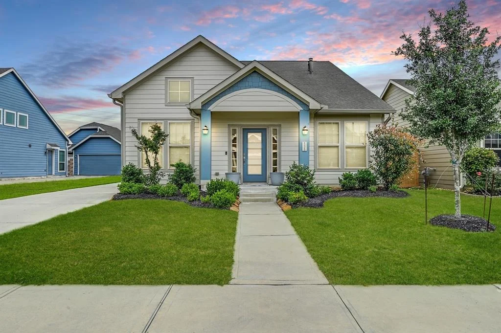Photo of 12518 Huntly Point Drive