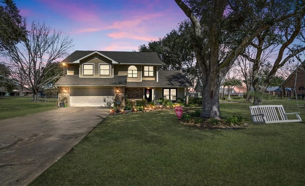 Photo of 12802 Bergeron Drive